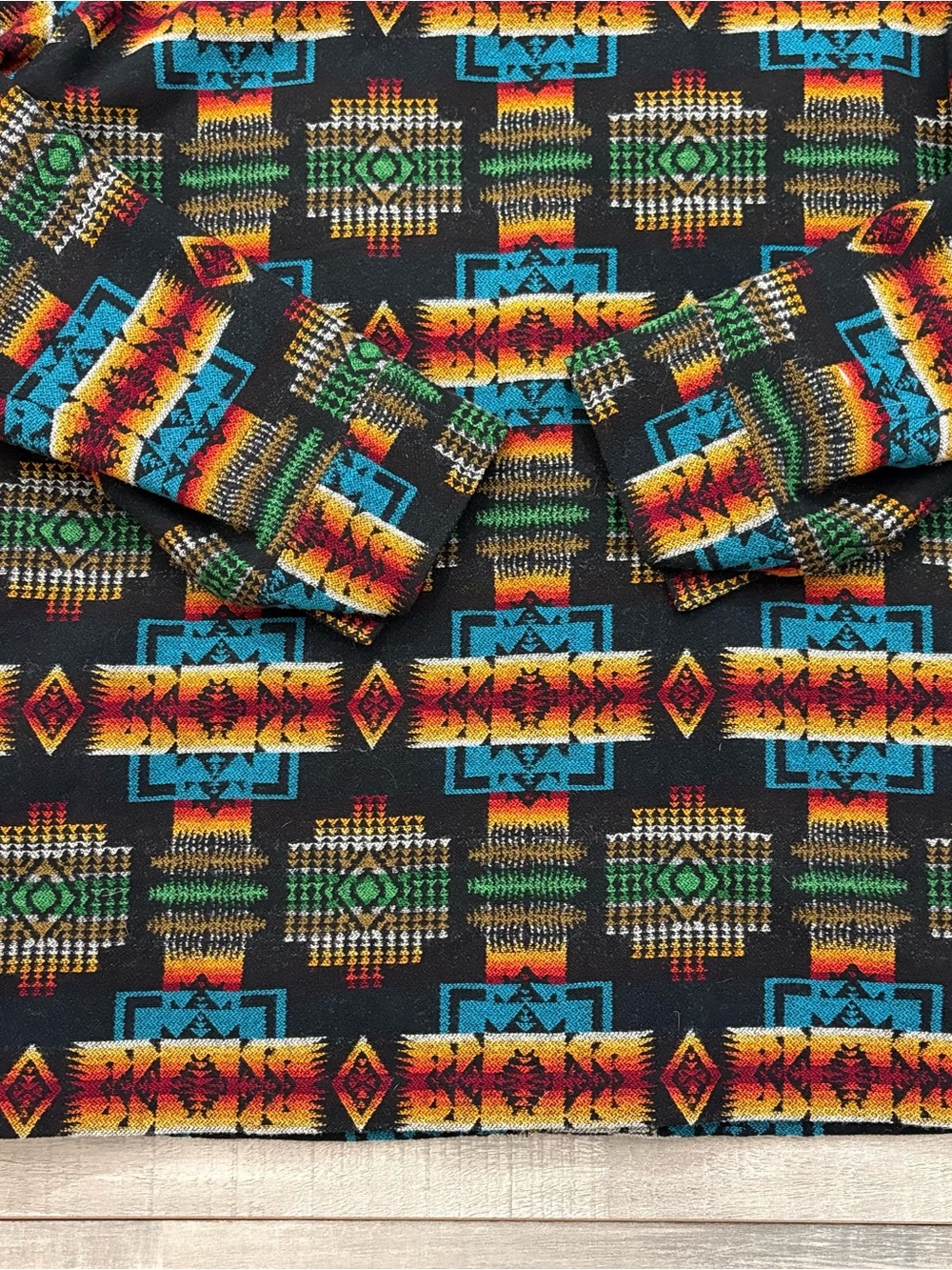Pendleton Wool Shirt Jacket Chief Joseph Mens M Buffalo Nickel Buttons Aztec - Picture 15 of 16